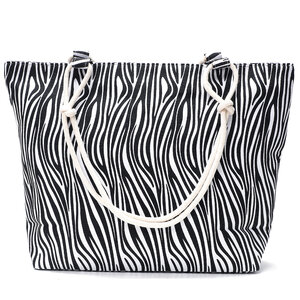 Luipaard Verzamelen Vervolgen Trendy zebra print strandtas shopper beachbag kopen? - Ultimate Travelstyle